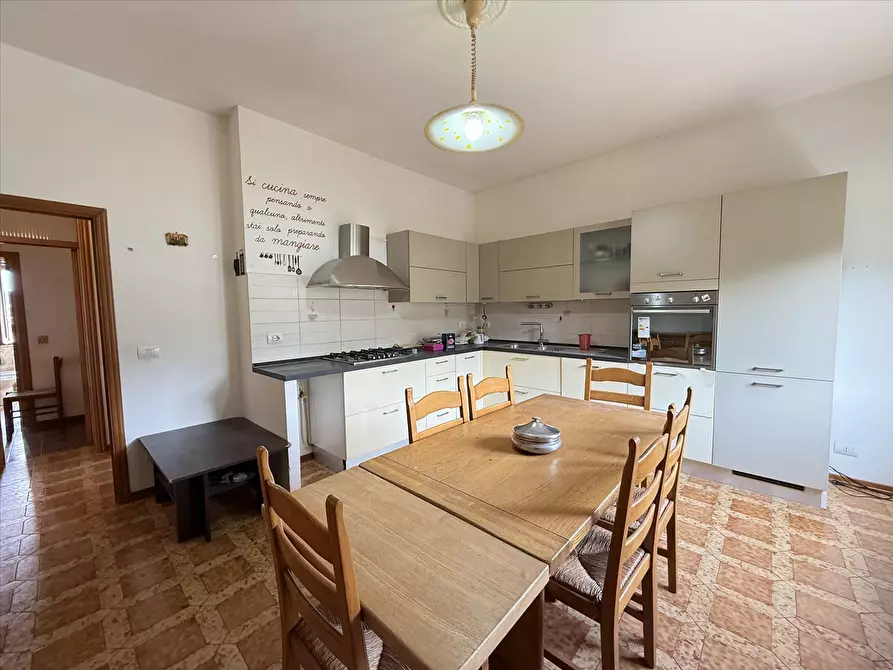 Immagine 8 di Casa indipendente in vendita  in Viale Roma, 18 a Paciano