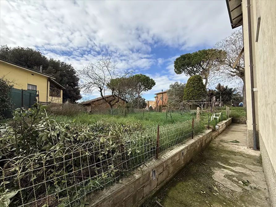 Immagine 4 di Appartamento in vendita  in Via Dell' Ambulatorio, 4 a Castiglione Del Lago