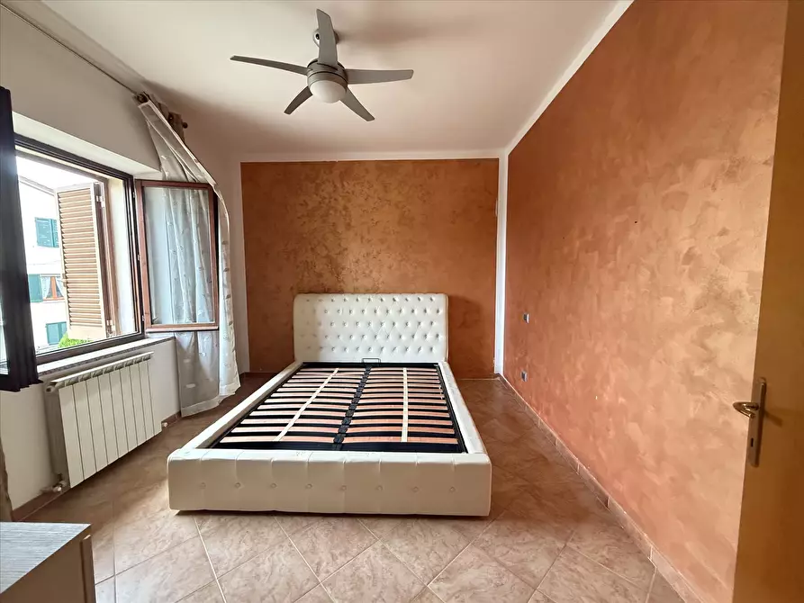 Immagine 9 di Porzione di casa in vendita  in Via del Giglio, 20 a Castiglione Del Lago