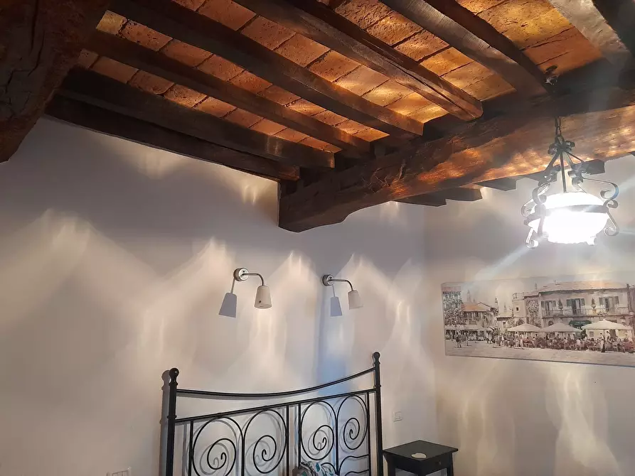 Immagine 6 di Porzione di casa in vendita  in Località Poggetto, 10 a Castiglione Del Lago