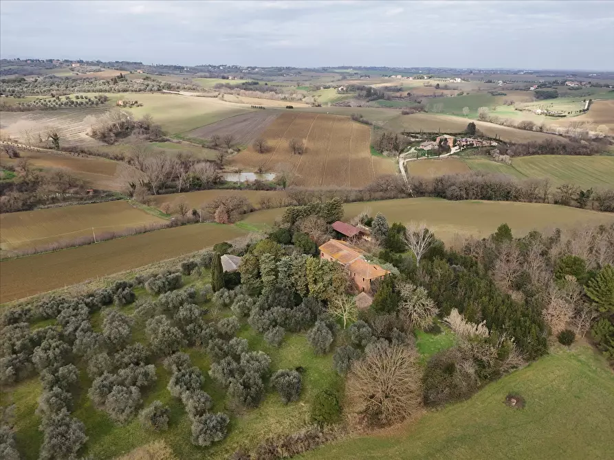 Immagine 2 di Rustico / casale in vendita  in Via S. Biagio, 14 a Castiglione Del Lago
