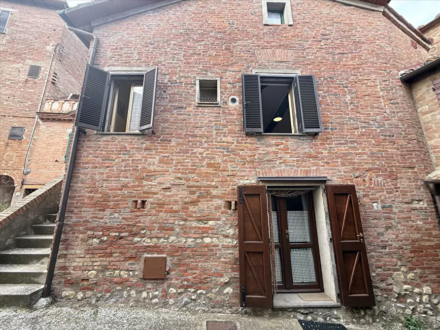 Immagine 3 di Porzione di casa in vendita  in Località Cimbano, 14 a Castiglione Del Lago