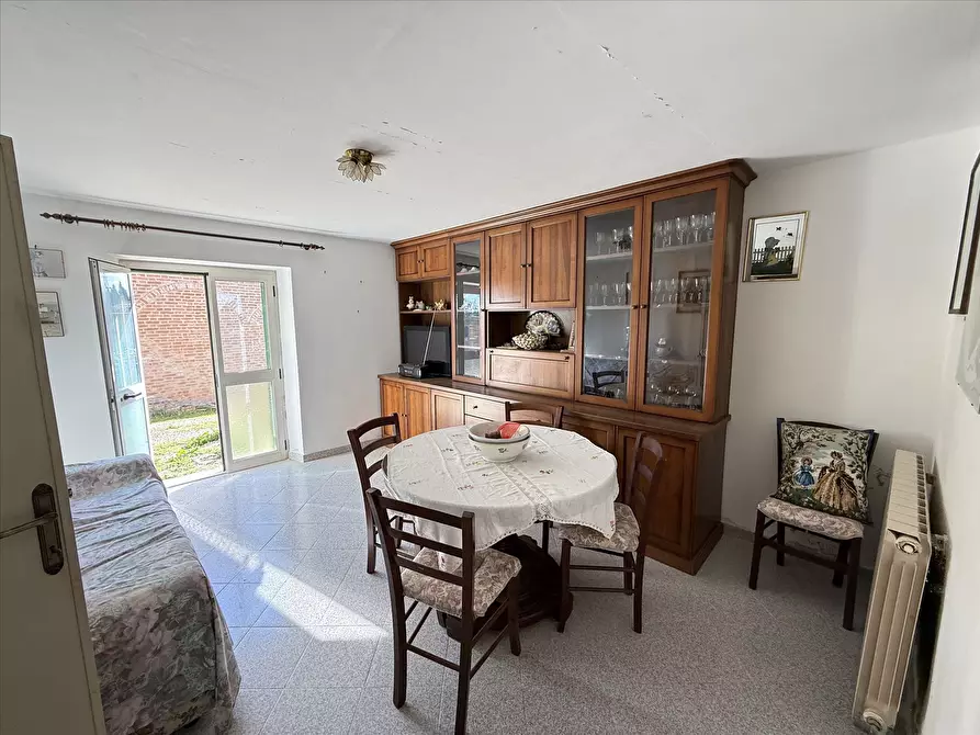 Immagine 7 di Porzione di casa in vendita  in Via della Madonnuccia, 1 a Castiglione Del Lago