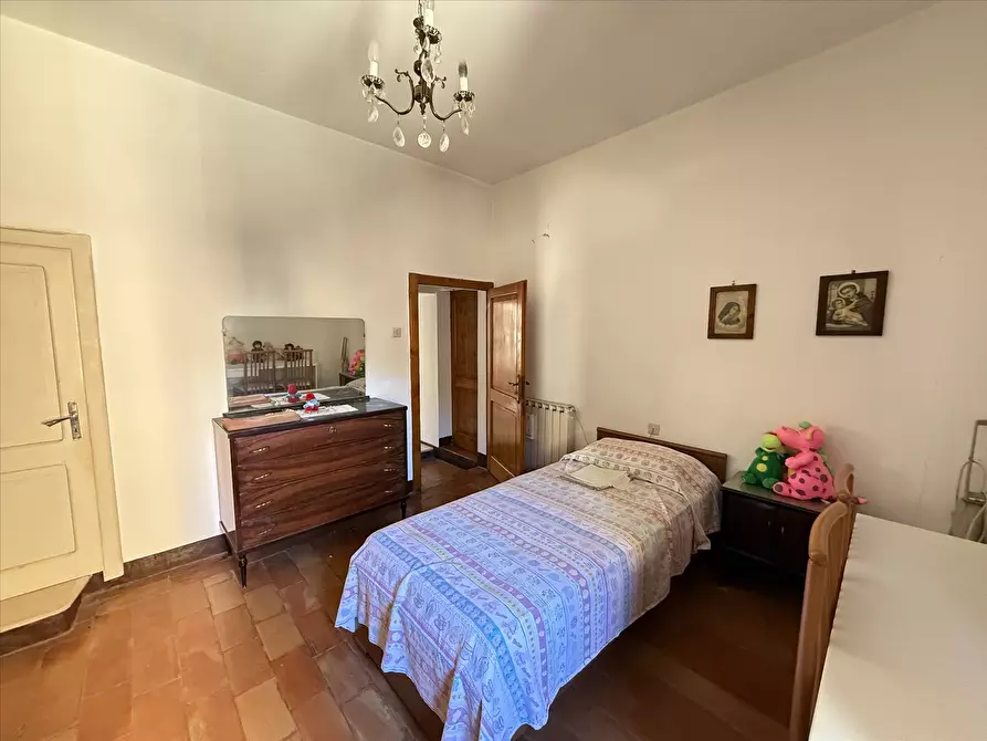 Immagine 10 di Porzione di casa in vendita  in Via della Madonnuccia, 1 a Castiglione Del Lago