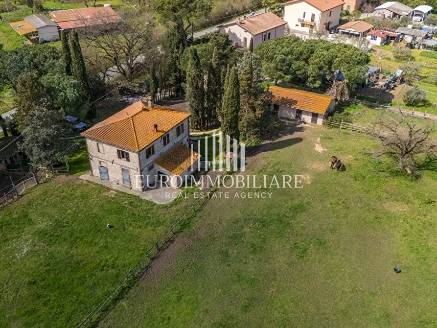 Immagine 2 di Rustico / casale in vendita  in Località Marchetti, 25 a Castiglione Del Lago