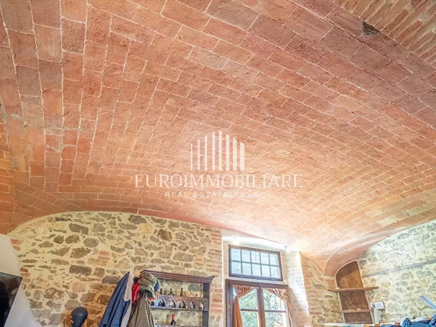 Immagine 6 di Rustico / casale in vendita  in Località Marchetti, 25 a Castiglione Del Lago