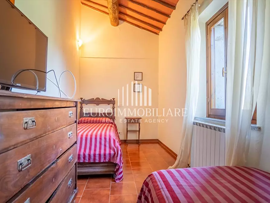 Immagine 10 di Rustico / casale in vendita  in Località Marchetti, 22 a Castiglione Del Lago