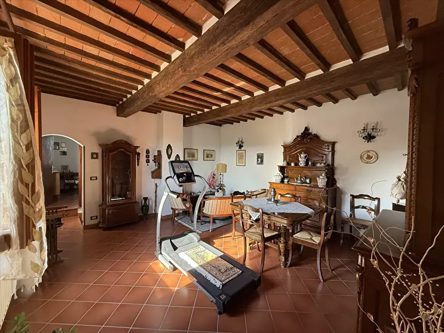 Immagine 2 di Porzione di casa in vendita  in Via dei Partigiani, 59 a Castiglione Del Lago