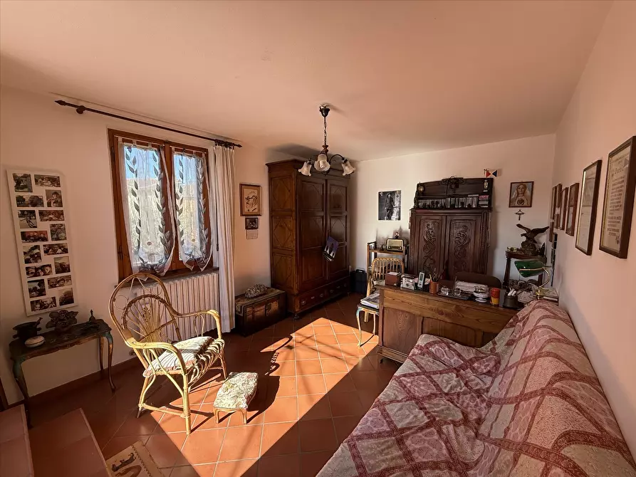 Immagine 9 di Porzione di casa in vendita  in Via dei Partigiani, 59 a Castiglione Del Lago