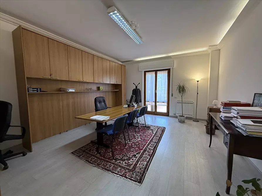 Immagine 2 di Appartamento in vendita  in Via G. Carducci, 26 a Castiglione Del Lago