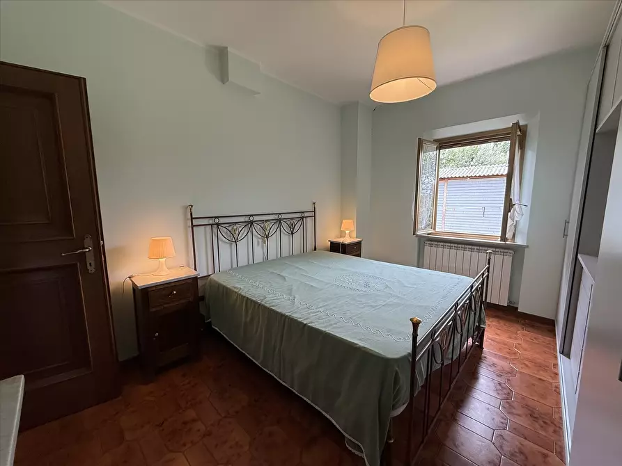 Immagine 10 di Porzione di casa in vendita  in Via Giuseppe Garibaldi, 145 a Castiglione Del Lago