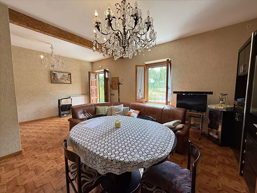 Immagine 6 di Porzione di casa in vendita  in Via Giuseppe Garibaldi, 145 a Castiglione Del Lago