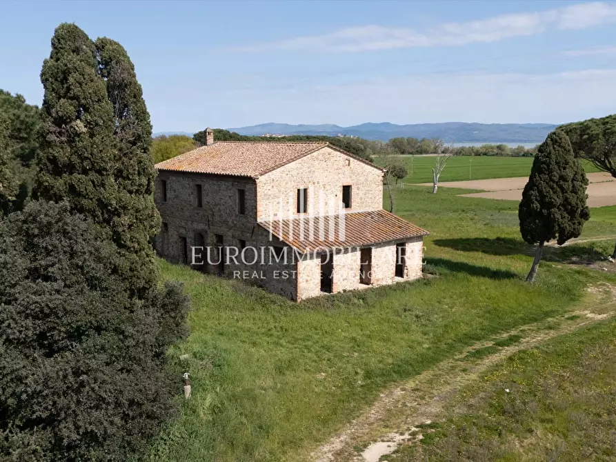 Immagine 9 di Rustico / casale in vendita  in Via Romea, 16 a Castiglione Del Lago