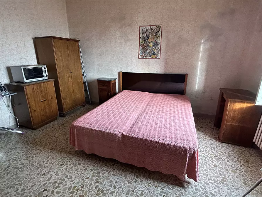 Immagine 8 di Rustico / casale in vendita  a Castiglione Del Lago