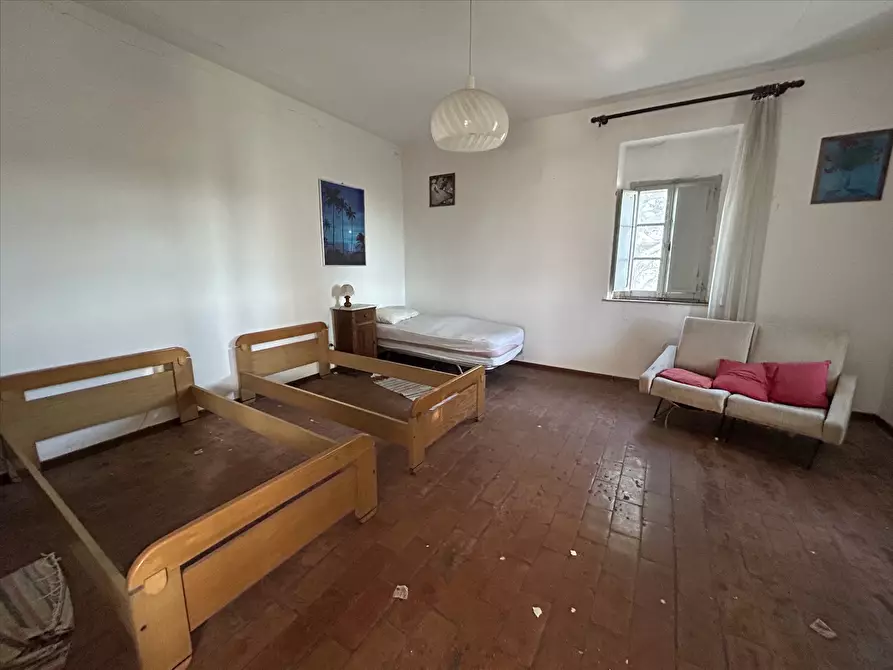 Immagine 9 di Rustico / casale in vendita  in Località Marchetti, 43 a Castiglione Del Lago