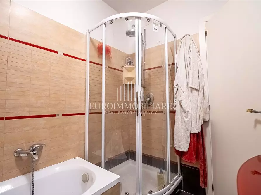 Immagine 7 di Appartamento in vendita  in Via Polverigi, 9 a Castiglione Del Lago