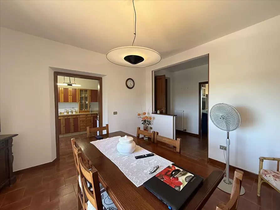 Immagine 5 di Appartamento in vendita  in Località Cellaio, 12 a Castiglione Del Lago