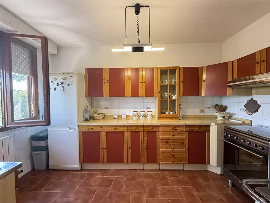 Immagine 6 di Appartamento in vendita  in Località Cellaio, 12 a Castiglione Del Lago