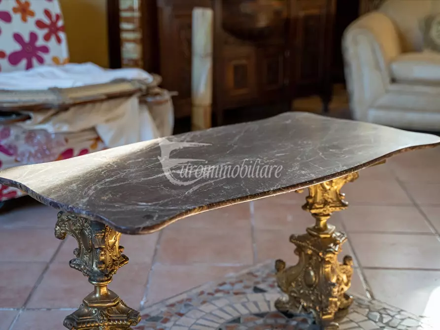 Immagine 8 di Azienda agricola in vendita  in Via XXV Aprile, 11 a Castiglione Del Lago