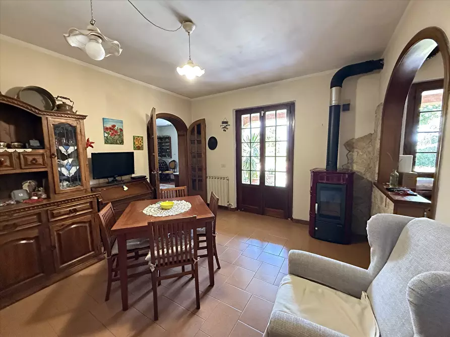 Immagine 9 di Porzione di casa in vendita  in Località Croce, 15 a Castiglione Del Lago