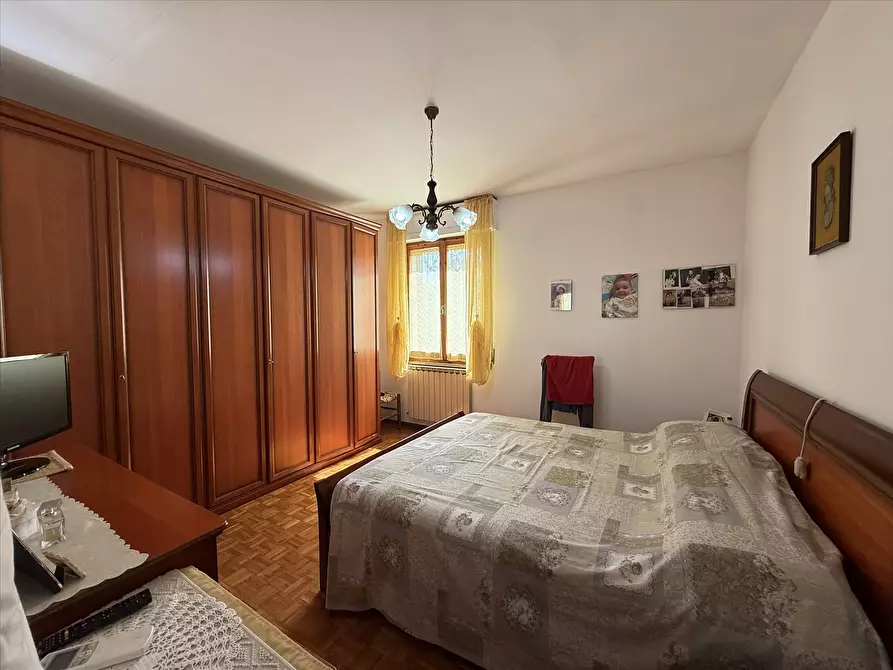 Immagine 10 di Appartamento in vendita  in Via Bruno Buozzi, 93 a Castiglione Del Lago