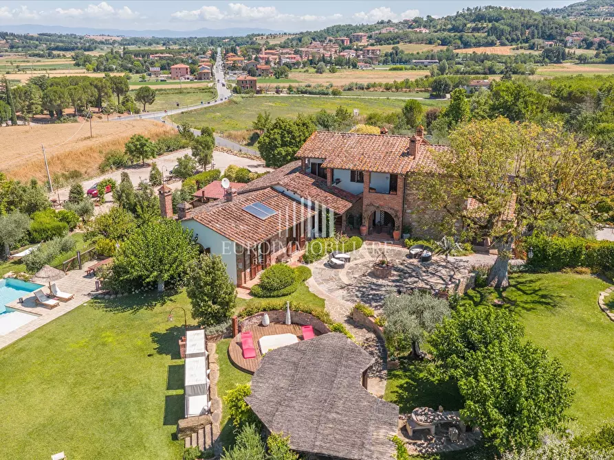 Immagine 2 di Rustico / casale in vendita  in Piazza Plebiscito, 6 a Città Della Pieve