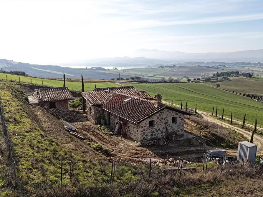 Immagine 2 di Rustico / casale in vendita  in Via Silvio Pellico, 1 a Castiglione Del Lago