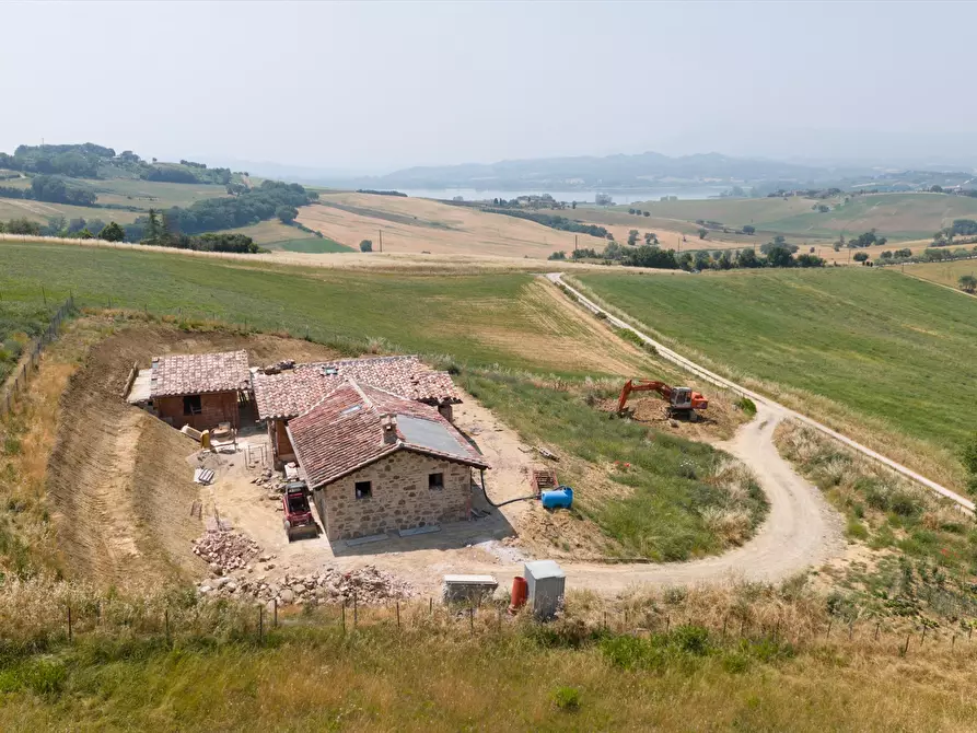 Immagine 2 di Rustico / casale in vendita  in Via Silvio Pellico, 1 a Castiglione Del Lago
