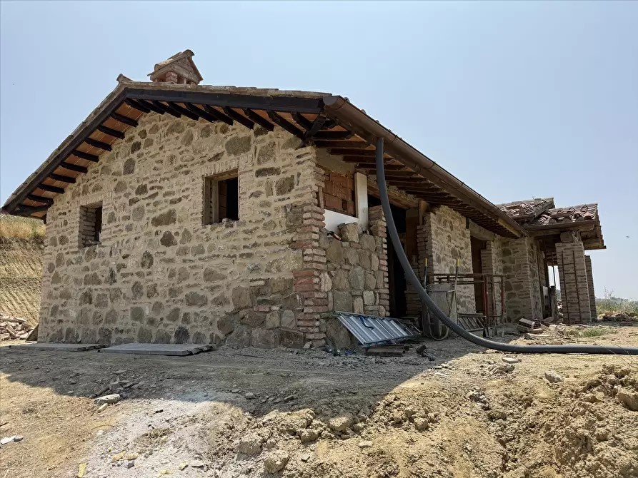 Immagine 4 di Rustico / casale in vendita  in Via Silvio Pellico, 1 a Castiglione Del Lago