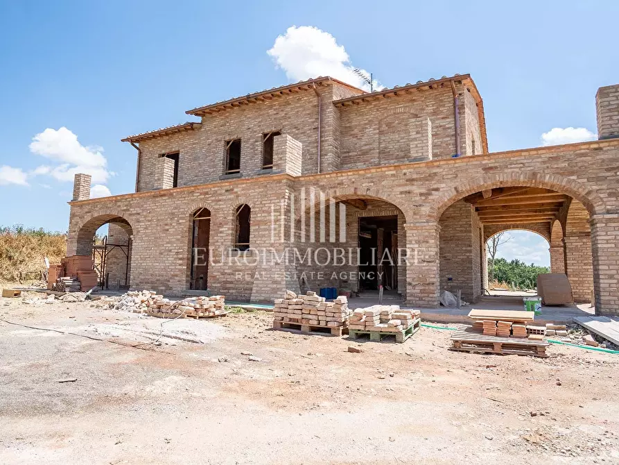 Immagine 6 di Rustico / casale in vendita  in Via Binami, 6 a Castiglione Del Lago