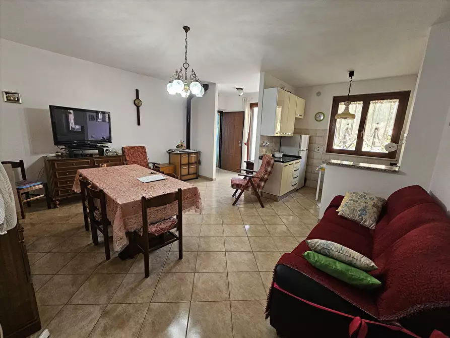 Immagine 7 di Appartamento in vendita  in Via Bruno Buozzi, 75 a Castiglione Del Lago