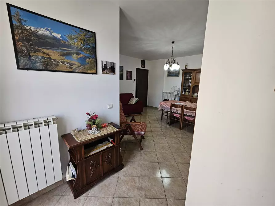 Immagine 8 di Appartamento in vendita  in Via Bruno Buozzi, 75 a Castiglione Del Lago