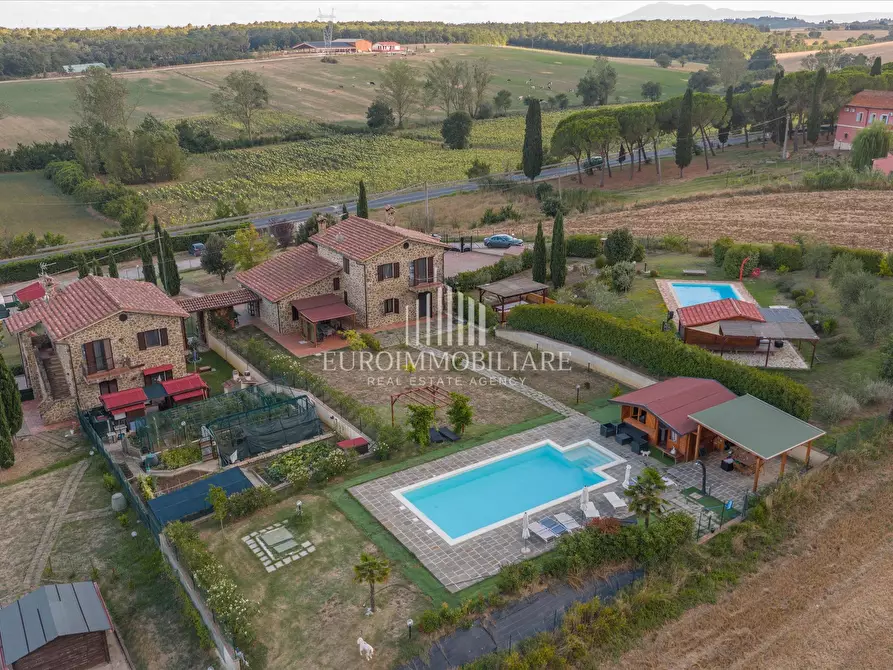 Immagine 4 di Porzione di casa in vendita  in Via Bruno Buozzi, 69 a Castiglione Del Lago