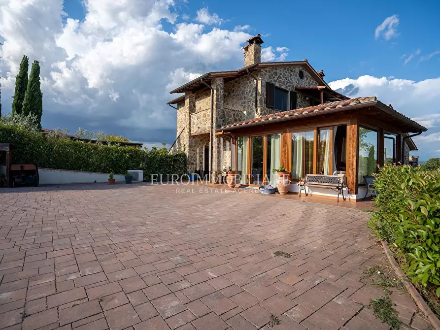Immagine 8 di Porzione di casa in vendita  in Via Bruno Buozzi, 69 a Castiglione Del Lago