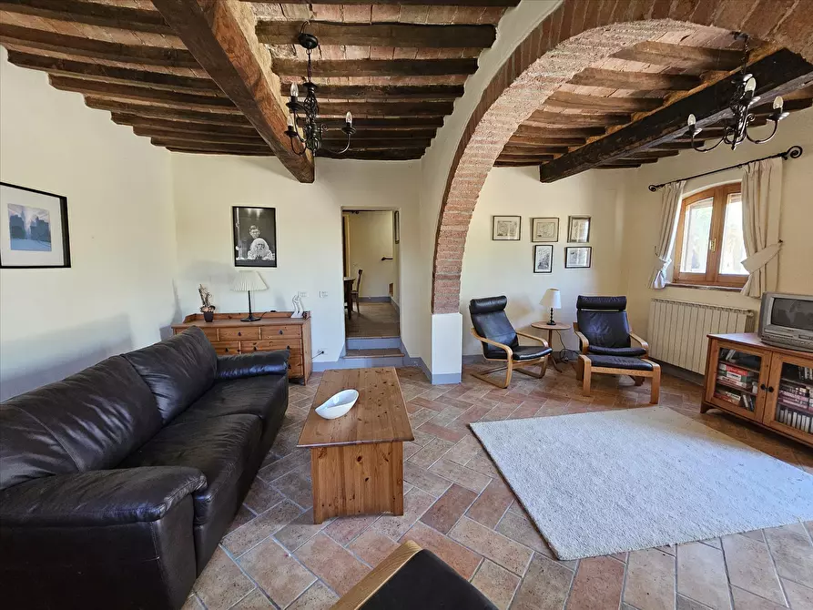 Immagine 3 di Porzione di casa in vendita  in Località Lopi di Sopra, 38 a Castiglione Del Lago