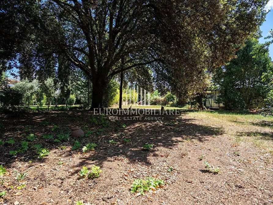 Immagine 6 di Villa in vendita  in Via C.B. Cavour, 37 a Castiglione Del Lago