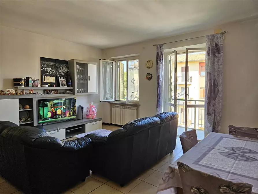 Immagine 1 di Appartamento in vendita  in Via Bruno Buozzi, 71 a Castiglione Del Lago