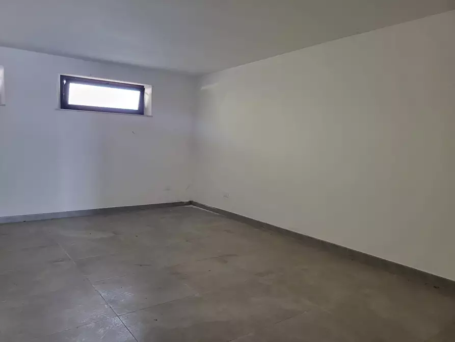 Immagine 10 di Appartamento in vendita  in Panicarola V.2 Agosto a Castiglione Del Lago