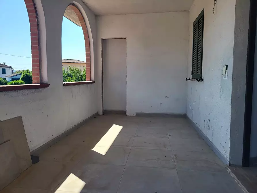 Immagine 7 di Appartamento in vendita  in Panicarola V.2 Agosto a Castiglione Del Lago