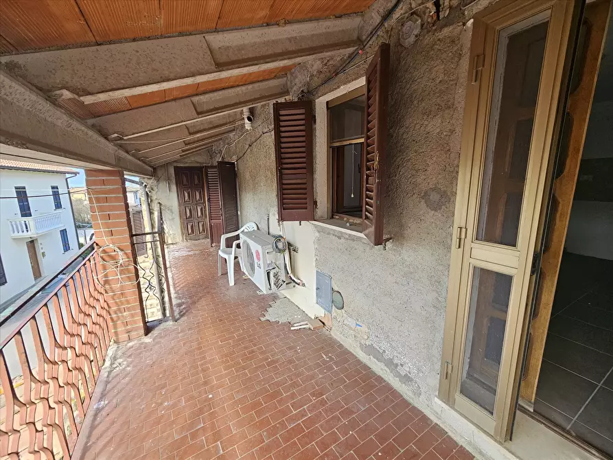 Immagine 5 di Porzione di casa in vendita  a Magione