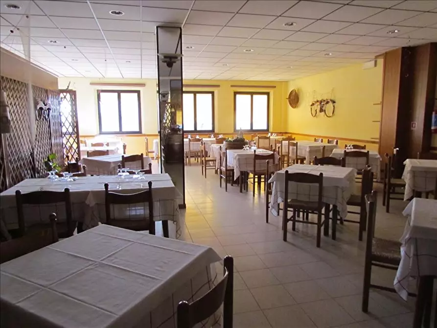 Immagine 10 di Albergo/B&B/Residence in vendita  in Strada Statale Trasimeno, 9 a Cortona