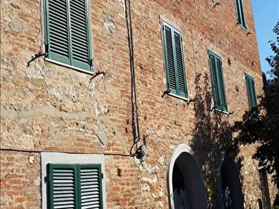 Immagine 3 di Porzione di casa in vendita  in Via Garibaldi, 58 a Castiglione Del Lago
