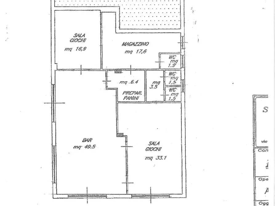 Immagine 11 di Locale commerciale in vendita  a Castiglione Del Lago