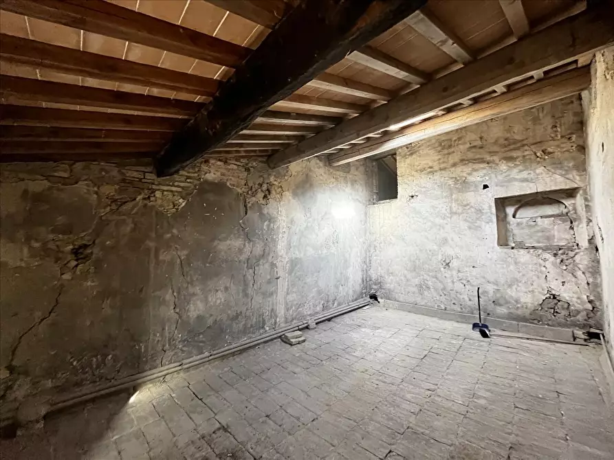 Immagine 9 di Appartamento in vendita  in Corso Giuseppe Garibaldi a Sarteano