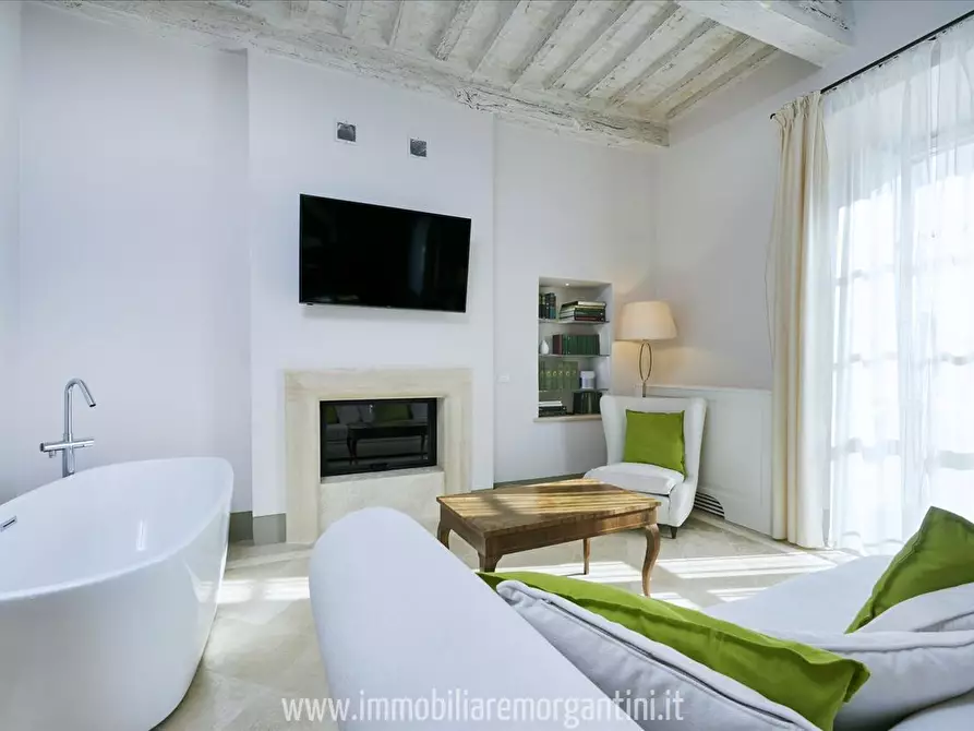 Immagine 8 di Immobile di prestigio in vendita  a Sarteano