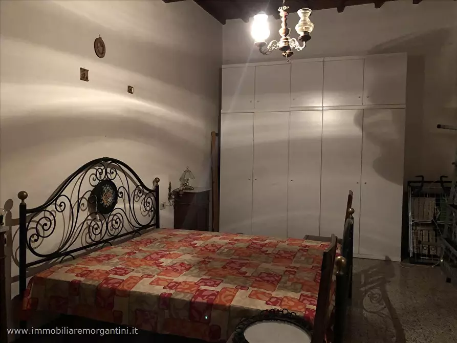 Immagine 6 di Appartamento in vendita  in Piazza XXIV Giugno 1944 a Sarteano