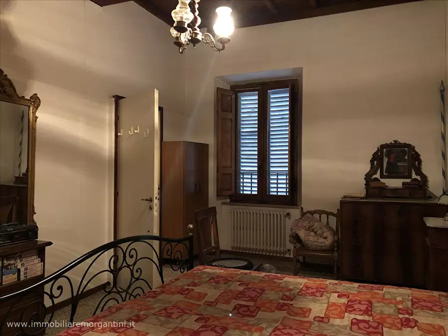 Immagine 7 di Appartamento in vendita  in Piazza XXIV Giugno 1944 a Sarteano