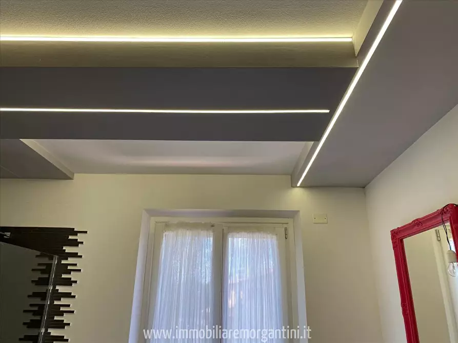 Immagine 10 di Villetta a schiera in vendita  a Sarteano