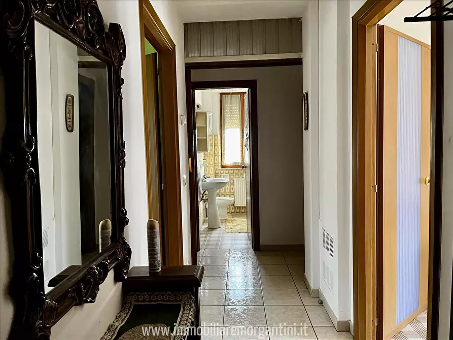 Immagine 6 di Appartamento in vendita  in via di fuori,63 a Sarteano