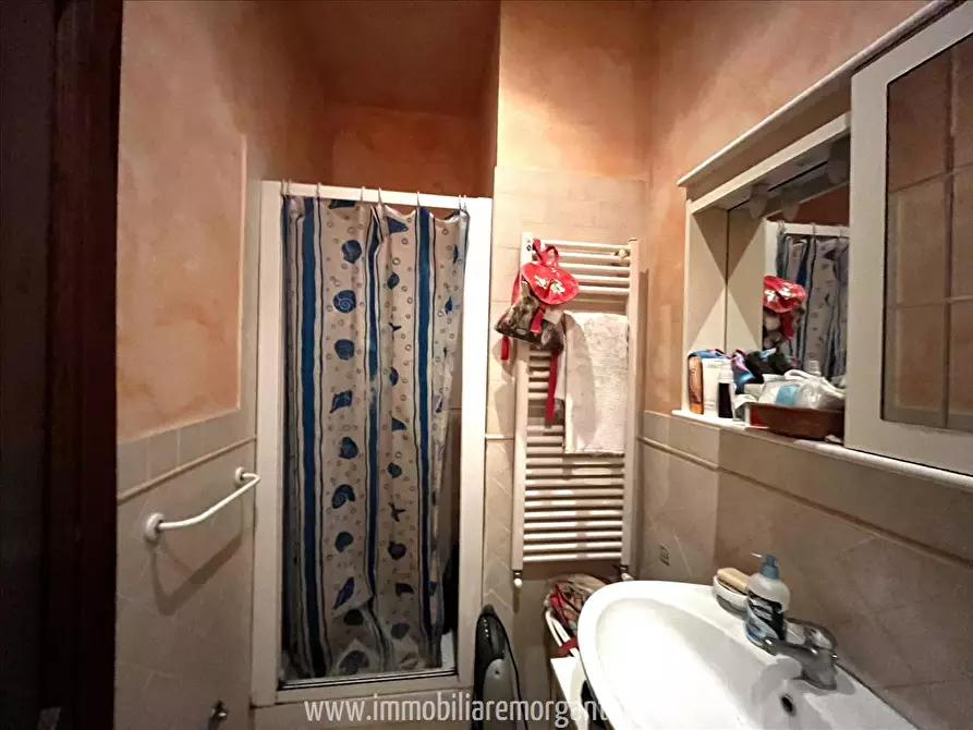 Immagine 8 di Appartamento in vendita  in piazza XXVI giugno a Sarteano